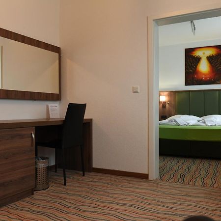 Hotel Olive Inn Aschaffenburg Exterior photo